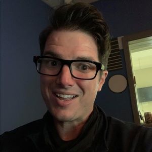 Meet your Posher, Aaron